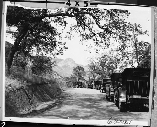 Vehicular Use, Generals Highway, line of cars on road