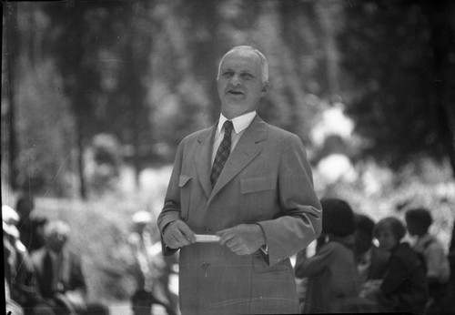 Historic Individuals, Dedications and Ceremonies, Congressman Barbour receiving Key to Park