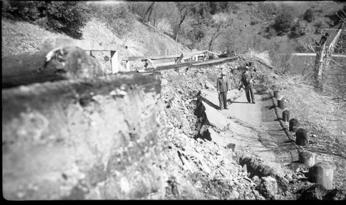 Floods and Storm Damage, slide on Generals Highway. Dan Tobin on left