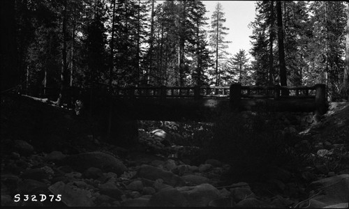 bridges, Tokopah bridge looking downstream, Marble Fork Kaweah River