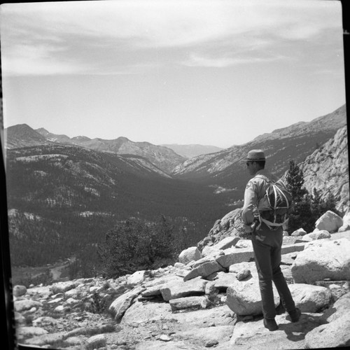 Evolution Valley, Glaciated Canyons. NPS Individuals, Carl Moseley