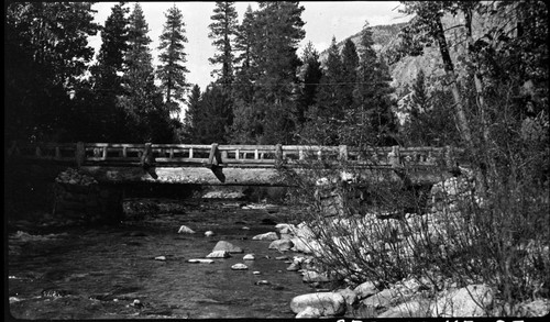 Bridges, Chagoopa Bridge across Kern River