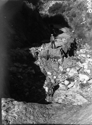 Wayne Alcorn, 5001121, Generals Highway, Grant Grove area, KCNP, Flood and Storm Damage, washout near the "Wye"