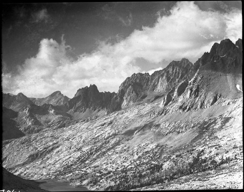 The Palisades, Meadow studies, Middle Palisade on final ascent to Mather Pass, no forage