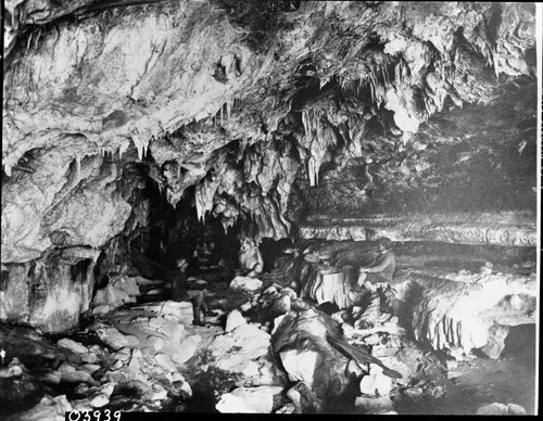 Crystal Cave, Early visitors to Crystal Cave. Misc Visitor Activities, Crystal Cave interior formations, near entrance. 180000. Nitrate