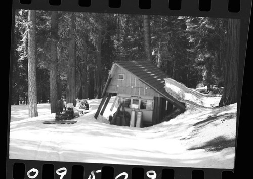 Weishar Flat, Mineral King, Buildings and utilities, Forest Service trailer under shelter in snow