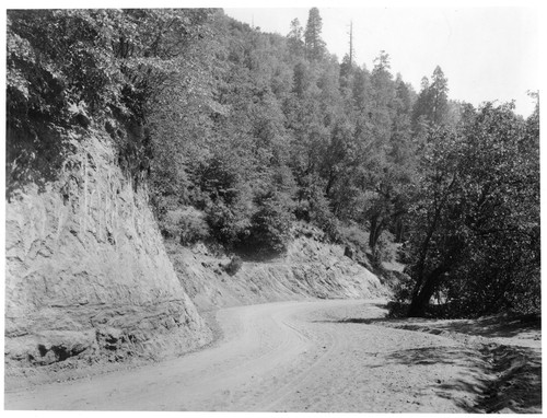 Construction, area between Giant Forest and Hospital Rock. [8x10 print]