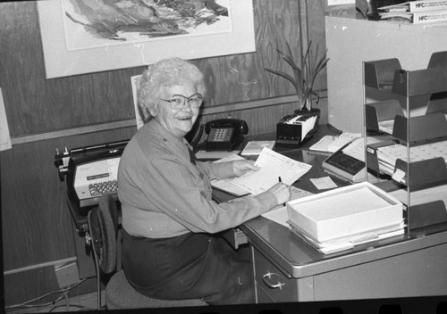 NPS Individuals, Evelyn Bates, Secreatary to CPI