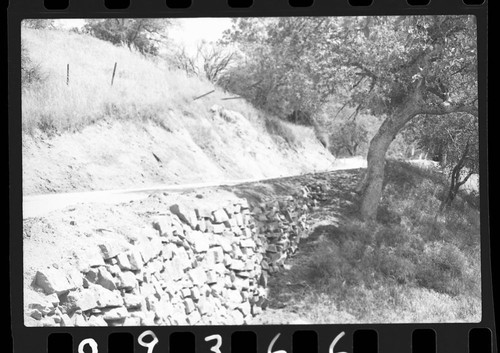 Foothills near Hammond, Tulare Co. Roads, Mineral King Road in foothills