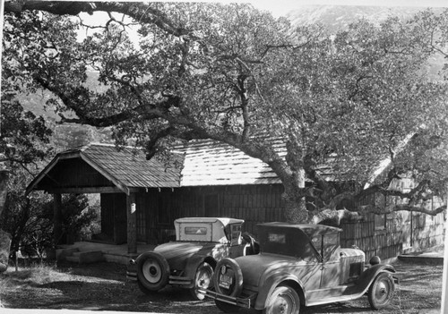 Buildings and utilities, employee quarters, Dormatory #18. Vehicular Use