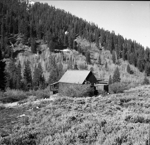 Mineral King, Mineral King Area Cabins, East Mineral King Tract