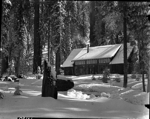 Concessioner Facilities, Coffee Shop in winter