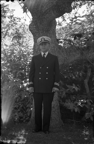 NPS Individuals, Frank Oberhansley, in Military uniform