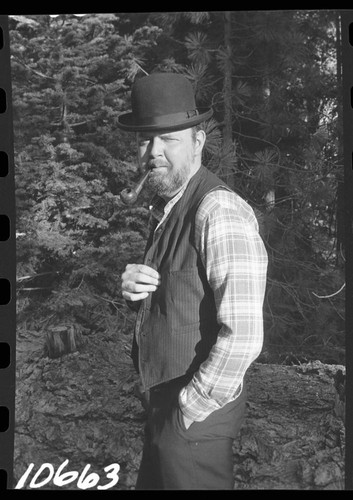 Interpretive Activities, NPS Individuals. Living History Characterization of a Kaweah Colonist. Portrayed by Ranger-Naturalist Vaugh Folkman