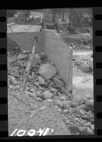 Flood and storm damage, damage to bridge