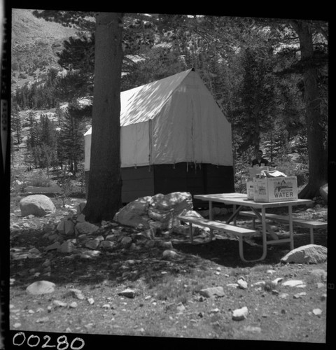 Ranger Stations, Rae Lakes Ranger Stations