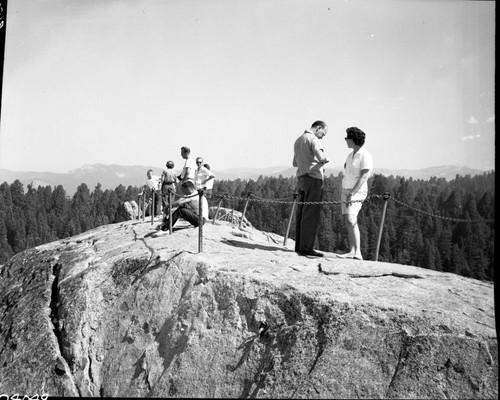 Moro Rock, Misc. Visitor Activities on top of Moro Rock