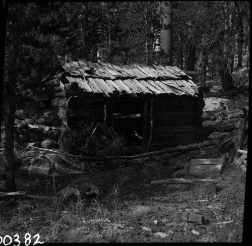 Backcountry Cabins and Structures, Shorty Lovelace Cabin