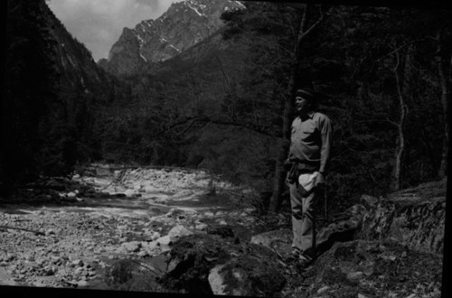 Floods and Storm Damage, Flood damage Middle Fork Trail. L ro R: Ken Bachmeyer, CPM, inspecting damage