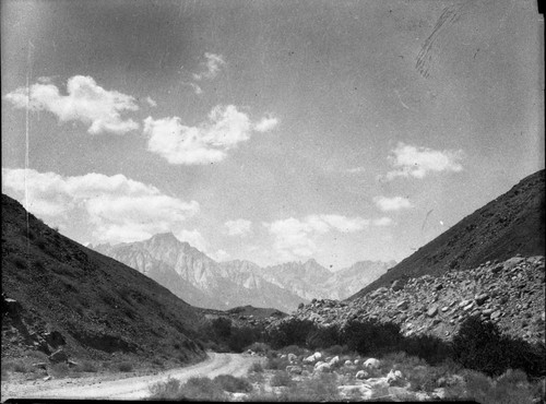 Owens Valley, Mt. Whitney, view from road, Owens Valley