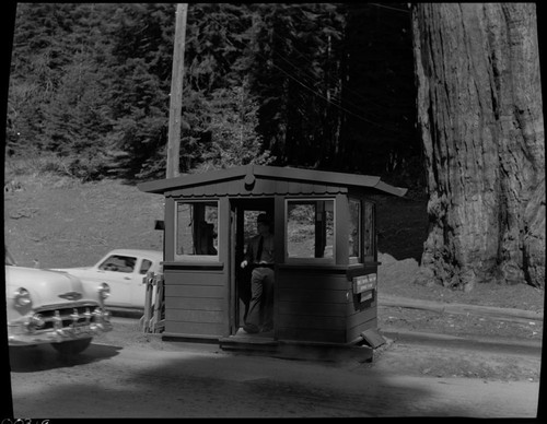 Buildings and Utilities, Big Stump Entrance Station. Ranger unidentified