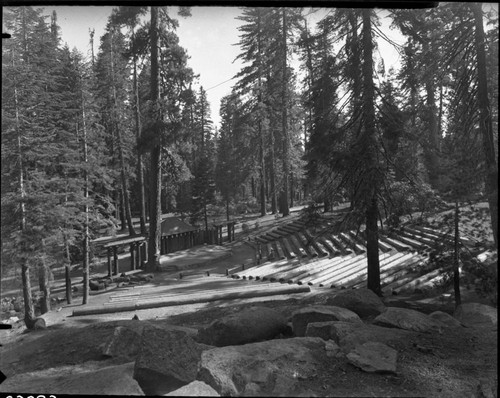 Buildings and Utilities, Grant Grove Amphitheater, Before reconstruction