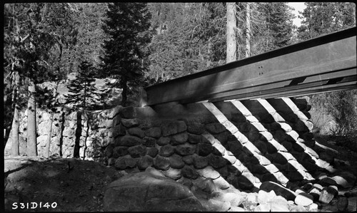 construction, Tokopah Bridge north abutment