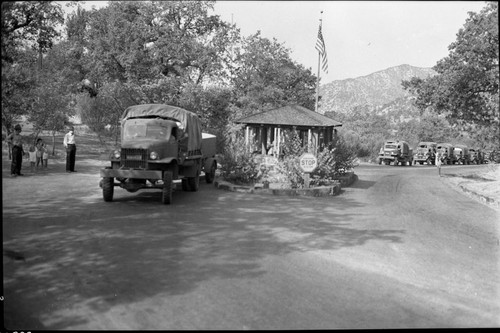 Sequoia Park, Military, Activities in Parks, Convoy Scenes. Ash Mtn. Entrance