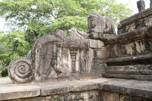 Council Chamber of King Parākramabāhu the Great: Balustrades: Makara: bas-relief of deity: Stone lions