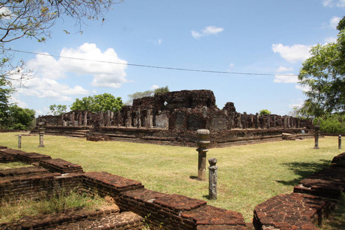 Baddhasīmā Pāsāda Ālāhana Parivena: Monastic Complex