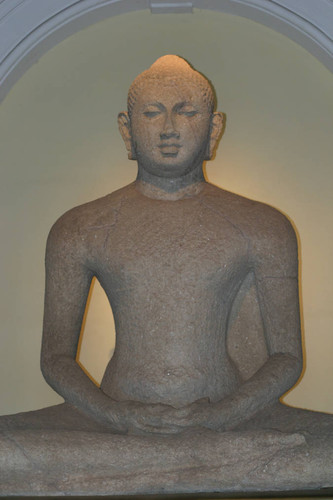 Toluvila Samādhi Buddha Image: Seated Buddha