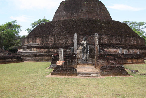 Stupa: Pabalu Vehera: Standing Buddha statue: Image house