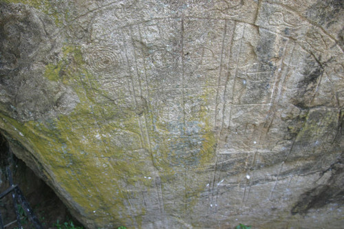 Goldfish Park: Rock inscription: Sakwala Chakraya