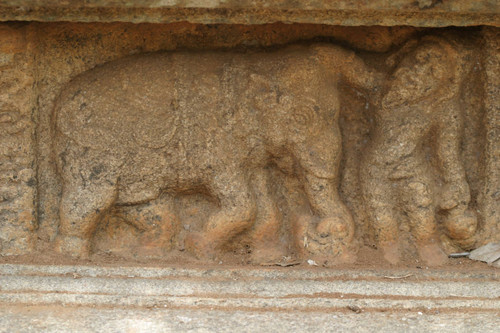 Lion Pond/Bath (Sinha Pokuna)