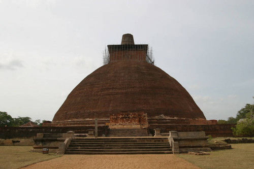 Stūpa: Vāhalkada: Southern entrance