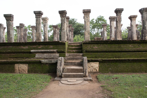 Council Chamber of King Nissankamalla (1187-1196 AD): bas-relief: Moonstone