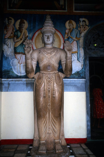Standing Bodhisatva statue (of Maitreya)