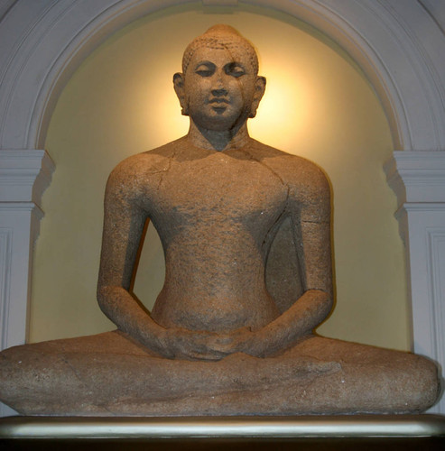 Toluvila Samādhi Buddha Image: Seated Buddha