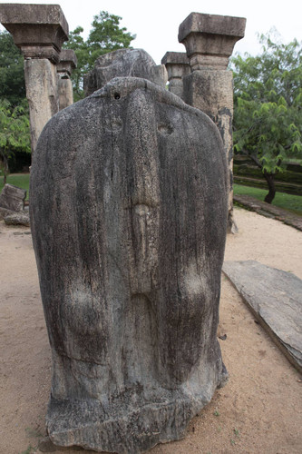 Council Chamber of King Nissankamalla (1187-1196 AD): The king's lion throne