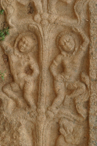 Pillar: Dancers