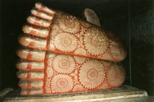 Recumbent Buddha statue: Soles of the Buddha's feet: Buddhapāda