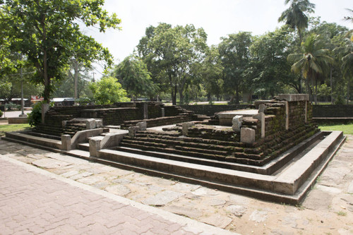 Anointing Hall/Consecrating Pavilion (Abhiśekha Mandapaya)