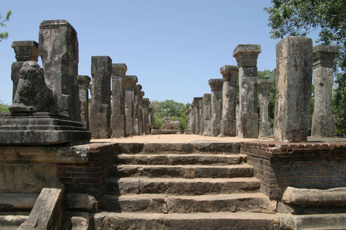 Council Chamber of King Nissankamalla (1187-1196 AD): Inscribed pillars