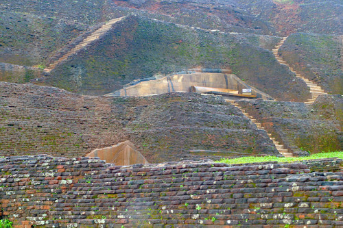 Sigiriya rock summit and palace complex