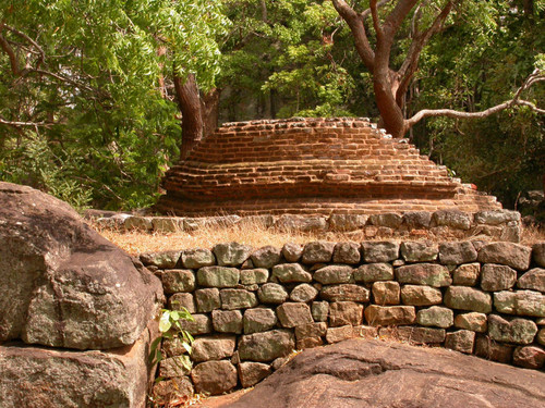 Monastery: Stupa