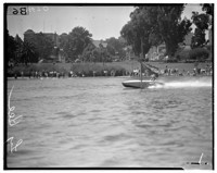 Gaye Caygilll, motorboat racing, Lake Merritt