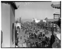 Crowds at the Gay Way, Golden Gate International Exposition