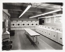 Larkfield Coin Laundry, Santa Rosa, California, 1960