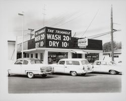 Triangle Speed-wash coin operated laundry, Santa Rosa, California, 1959