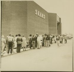 Opening day crowds at Sears, Santa Rosa, California, 1980